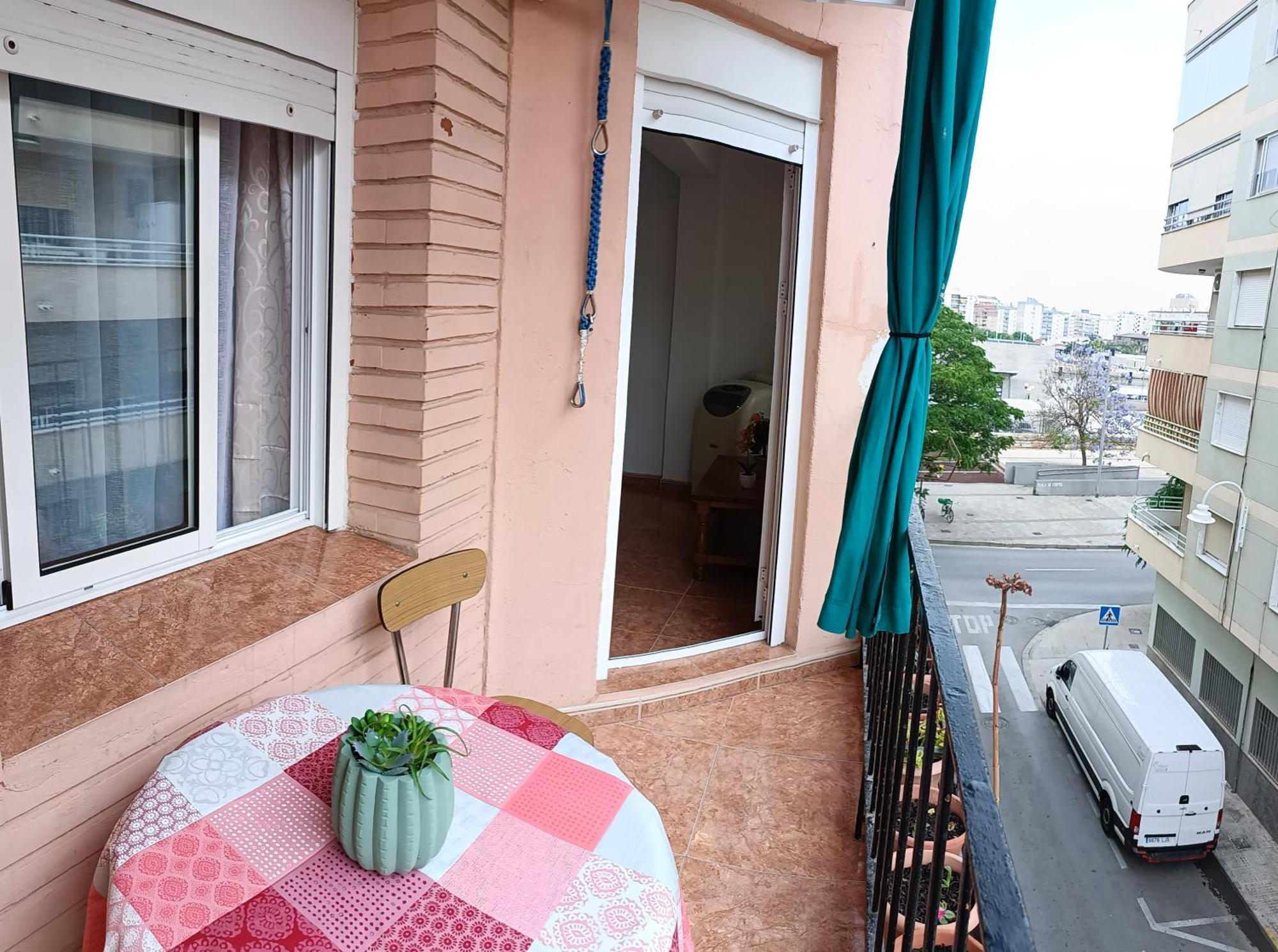 Daoiz, Vivienda Vacacional Para Familias Y Mayores De 25 Anos En El Grao De Gandia 3Ro Sin Ascensor Playa de Gandia Esterno foto