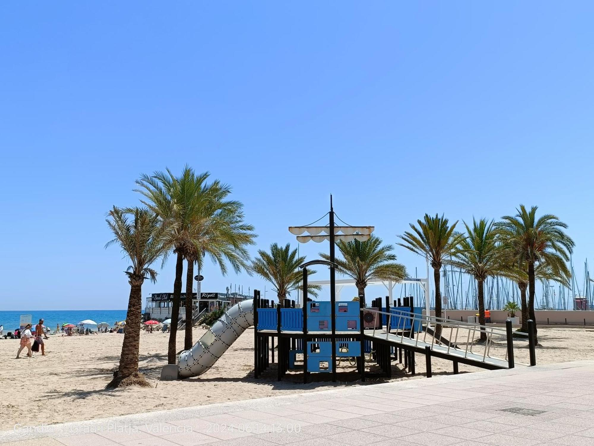 Daoiz, Vivienda Vacacional Para Familias Y Mayores De 25 Anos En El Grao De Gandia 3Ro Sin Ascensor Playa de Gandia Esterno foto