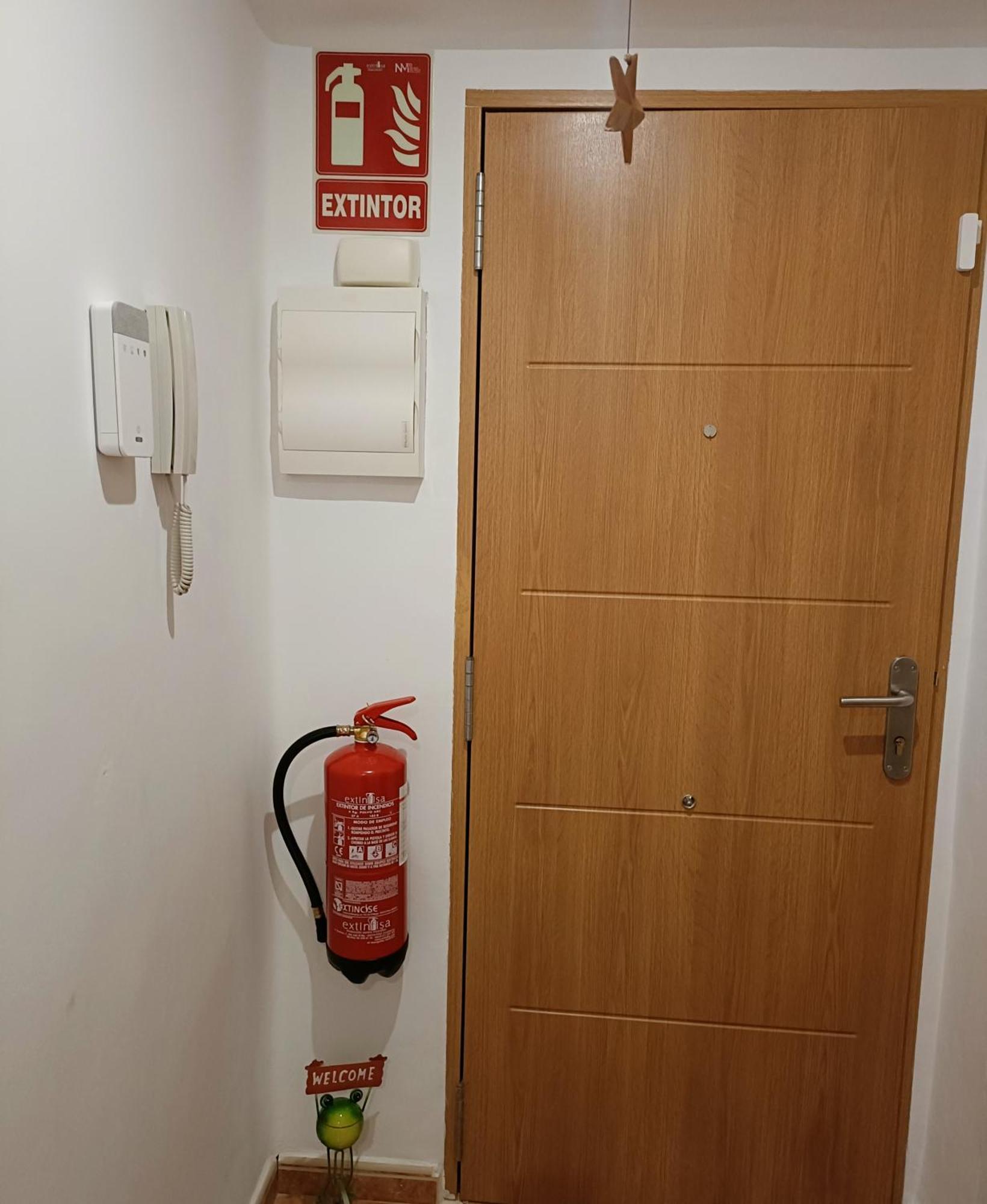 Daoiz, Vivienda Vacacional Para Familias Y Mayores De 25 Anos En El Grao De Gandia 3Ro Sin Ascensor Playa de Gandia Esterno foto